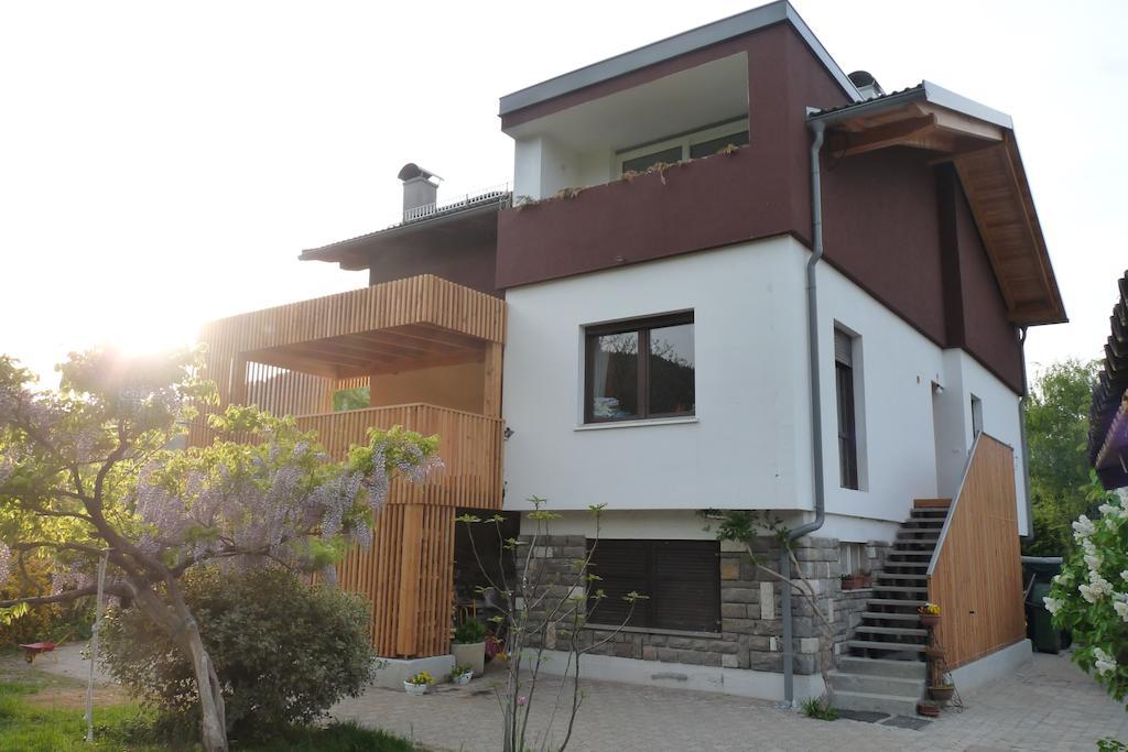 B&B Casa Sul Lago - Appartamenti Calceranica al Lago Dış mekan fotoğraf