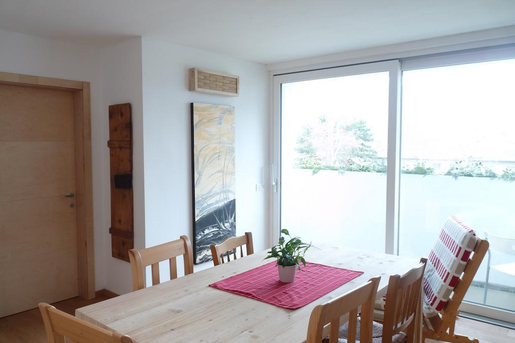 B&B Casa Sul Lago - Appartamenti Calceranica al Lago Oda fotoğraf